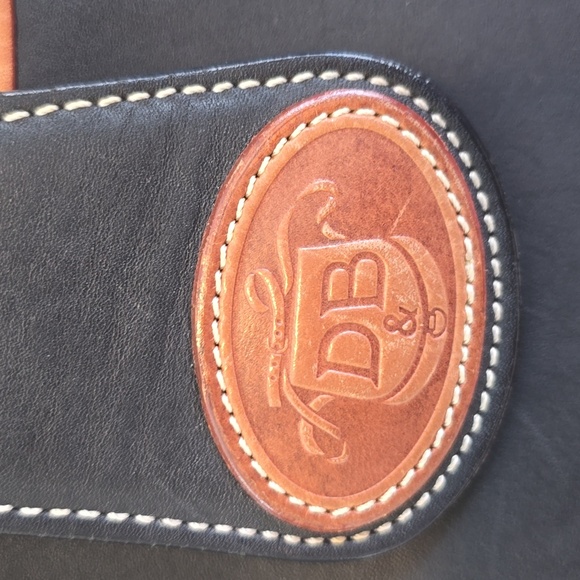 Dooney & Bourke Donegal Feedsack - Picture 3 of 12